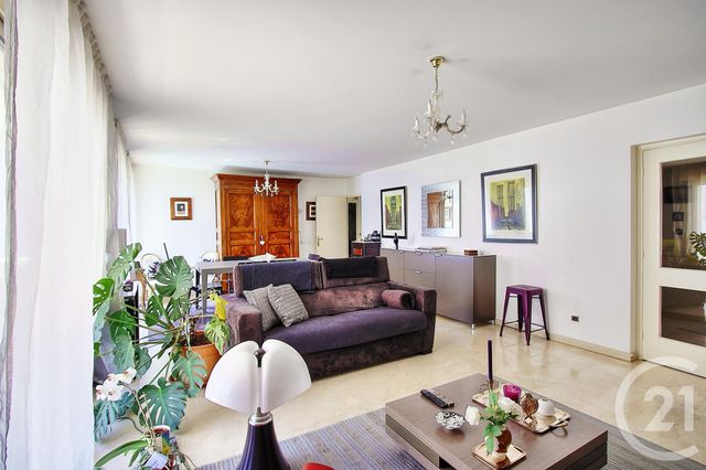Appartement F5 à vendre - 5 pièces - 113.08 m2 - LYON - 69007 - RHONE-ALPES - Century 21 Le 7 De Coeur