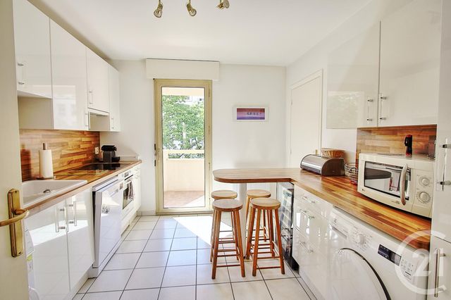 Appartement F5 à vendre - 5 pièces - 113.08 m2 - LYON - 69007 - RHONE-ALPES - Century 21 Le 7 De Coeur