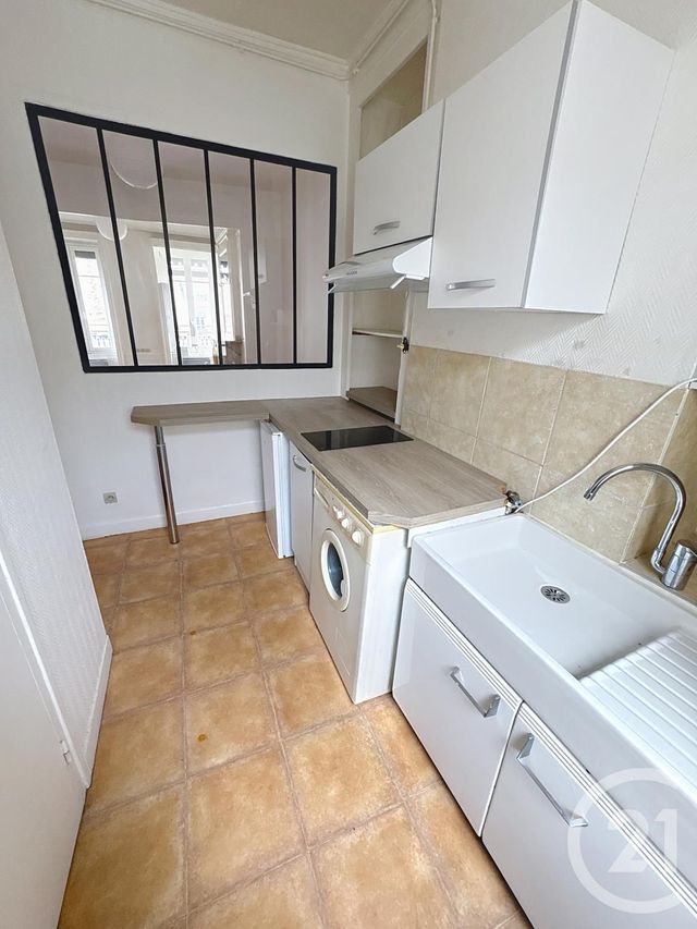 Afficher la photo en grand Appartement F2 à vendre - 2 pièces - 42.46 m2 - LYON - 69001 - RHONE-ALPES - Century 21 Le 7 De Coeur
