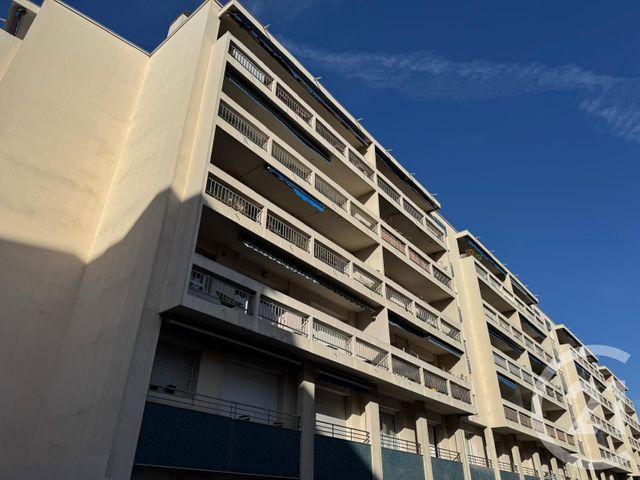 Appartement F4 à vendre - 4 pièces - 87.1 m2 - LYON - 69007 - RHONE-ALPES - Century 21 Le 7 De Coeur