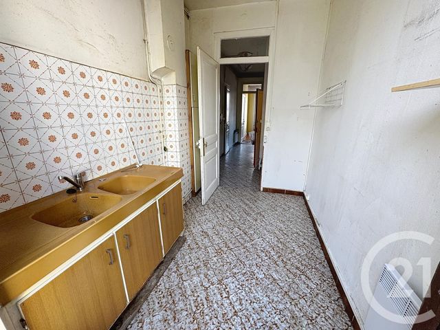 Appartement F2 à vendre - 2 pièces - 57.0 m2 - LYON - 69007 - RHONE-ALPES - Century 21 Le 7 De Coeur