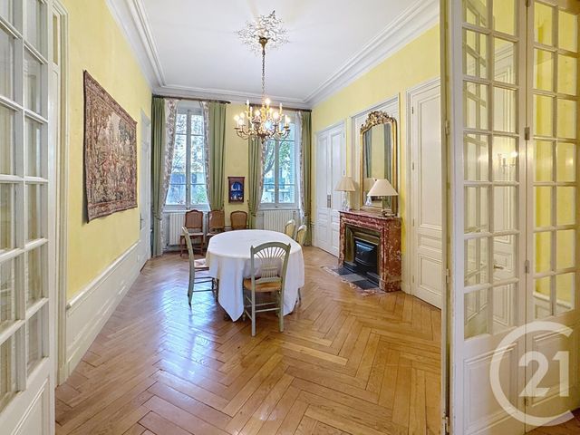 Appartement F6 à vendre - 7 pièces - 184.35 m2 - LYON - 69007 - RHONE-ALPES - Century 21 Le 7 De Coeur