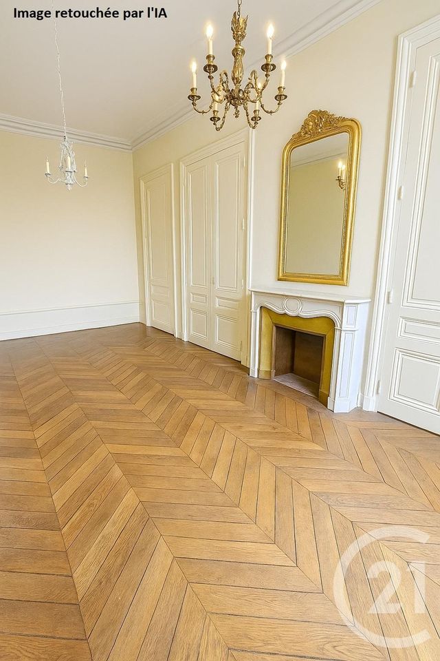 Appartement F6 à vendre - 7 pièces - 184.35 m2 - LYON - 69007 - RHONE-ALPES - Century 21 Le 7 De Coeur