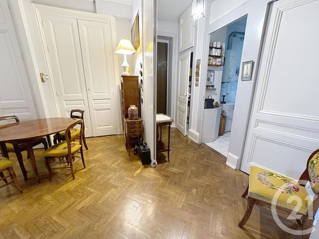 Appartement F3 à vendre - 3 pièces - 71.51 m2 - LYON - 69003 - RHONE-ALPES - Century 21 Le 7 De Coeur