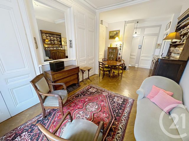 Appartement F3 à vendre - 3 pièces - 71.51 m2 - LYON - 69003 - RHONE-ALPES - Century 21 Le 7 De Coeur