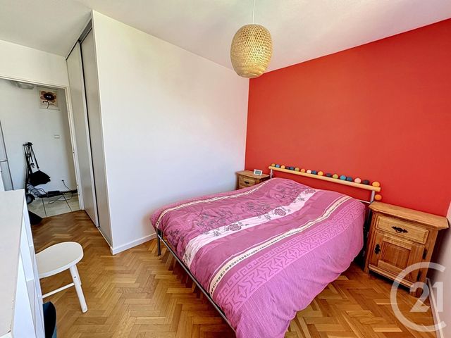 Appartement F3 à vendre - 3 pièces - 67.37 m2 - LYON - 69008 - RHONE-ALPES - Century 21 Le 7 De Coeur