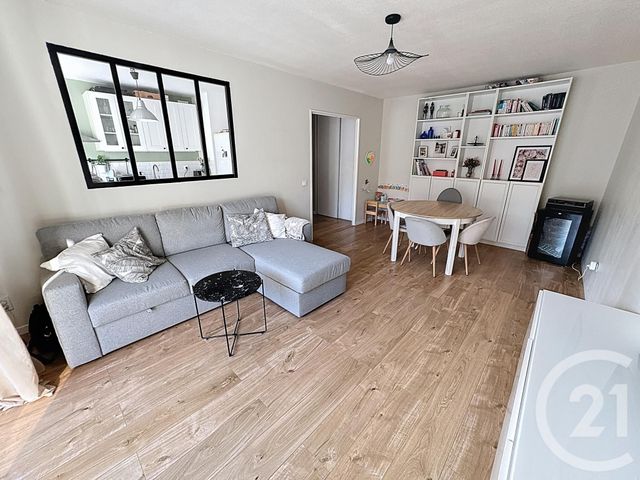 Appartement à vendre - 3 pièces - 67.28 m2 - LYON - 69007 - RHONE-ALPES - Century 21 Le 7 De Coeur