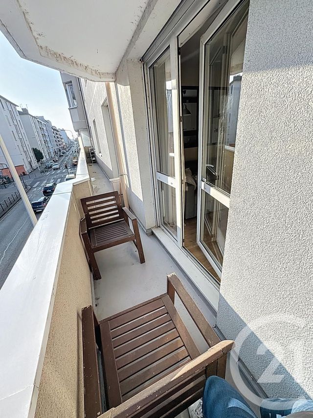 Appartement à vendre - 3 pièces - 67.28 m2 - LYON - 69007 - RHONE-ALPES - Century 21 Le 7 De Coeur