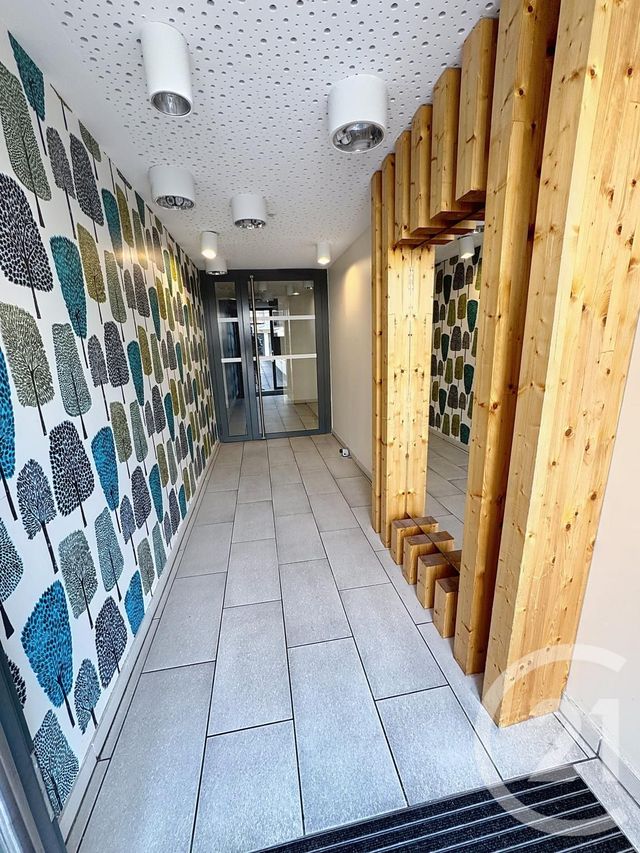 Appartement F3 à vendre - 3 pièces - 61.75 m2 - DECINES CHARPIEU - 69 - RHONE-ALPES - Century 21 Le 7 De Coeur