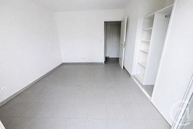 Appartement F3 à vendre - 3 pièces - 61.75 m2 - DECINES CHARPIEU - 69 - RHONE-ALPES - Century 21 Le 7 De Coeur
