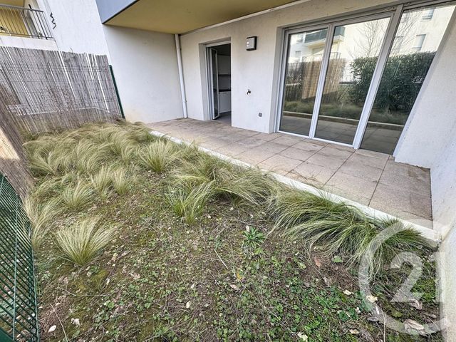 Appartement F3 à vendre - 3 pièces - 61.75 m2 - DECINES CHARPIEU - 69 - RHONE-ALPES - Century 21 Le 7 De Coeur