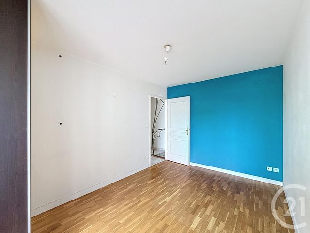 Appartement F3 bis à vendre - 3 pièces - 86.7 m2 - LYON - 69007 - RHONE-ALPES - Century 21 Le 7 De Coeur