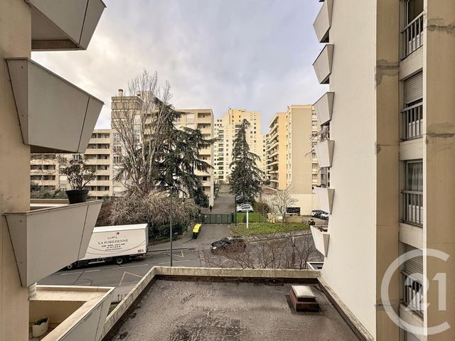 Appartement F3 à vendre - 3 pièces - 90.51 m2 - VILLEURBANNE - 69 - RHONE-ALPES - Century 21 Le 7 De Coeur