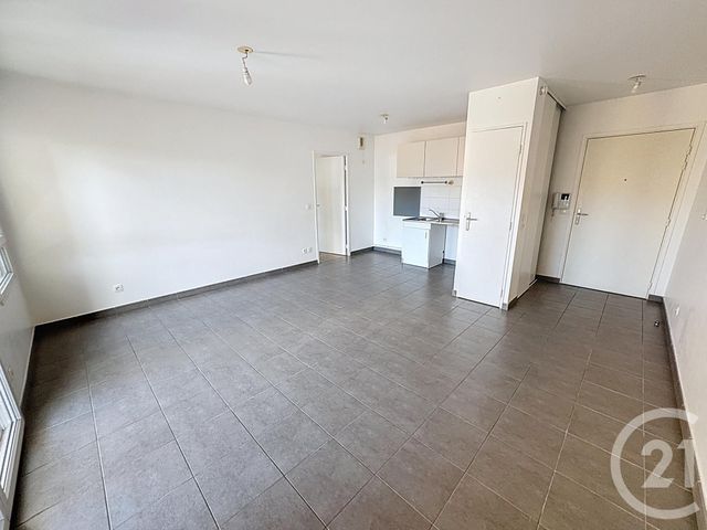 Appartement F2 à vendre - 2 pièces - 45.08 m2 - VILLEURBANNE - 69 - RHONE-ALPES - Century 21 Le 7 De Coeur