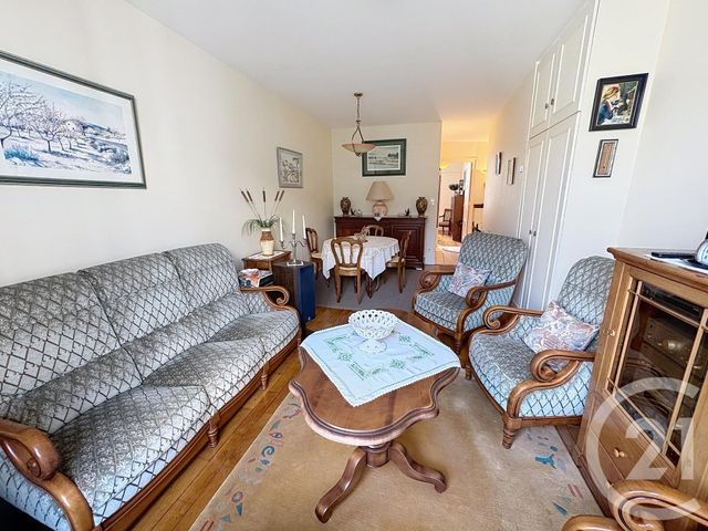 Appartement F2 à vendre - 2 pièces - 51.4 m2 - LYON - 69007 - RHONE-ALPES - Century 21 Le 7 De Coeur