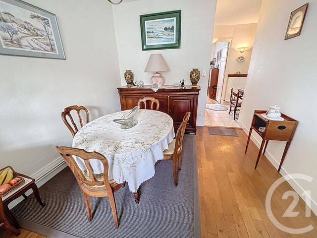 Appartement F2 à vendre - 2 pièces - 51.4 m2 - LYON - 69007 - RHONE-ALPES - Century 21 Le 7 De Coeur