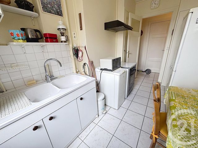 Appartement F2 à vendre - 2 pièces - 51.4 m2 - LYON - 69007 - RHONE-ALPES - Century 21 Le 7 De Coeur