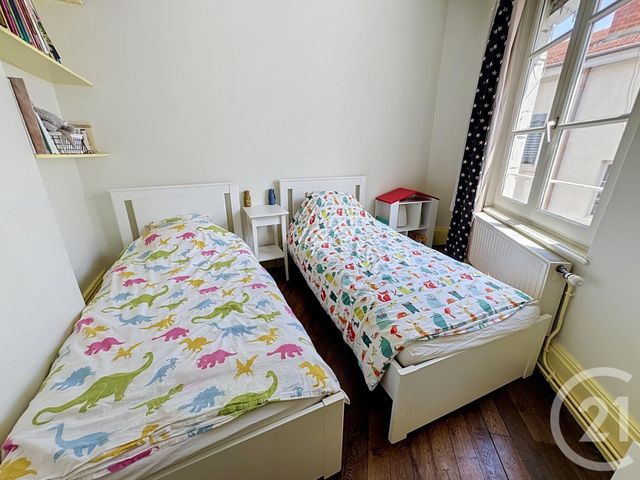 Appartement F5 à vendre - 5 pièces - 109.81 m2 - LYON - 69003 - RHONE-ALPES - Century 21 Le 7 De Coeur