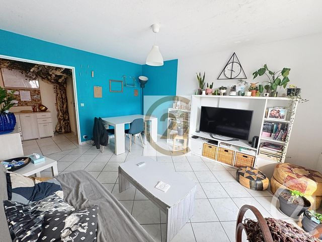 Appartement F4 à vendre - 4 pièces - 83.61 m2 - LYON - 69007 - RHONE-ALPES - Century 21 Le 7 De Coeur