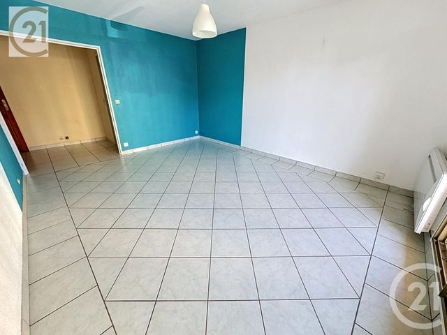 Appartement F4 à vendre - 4 pièces - 83.61 m2 - LYON - 69007 - RHONE-ALPES - Century 21 Le 7 De Coeur