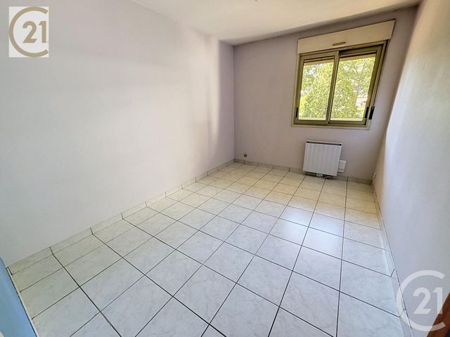 Appartement F4 à vendre - 4 pièces - 83.61 m2 - LYON - 69007 - RHONE-ALPES - Century 21 Le 7 De Coeur