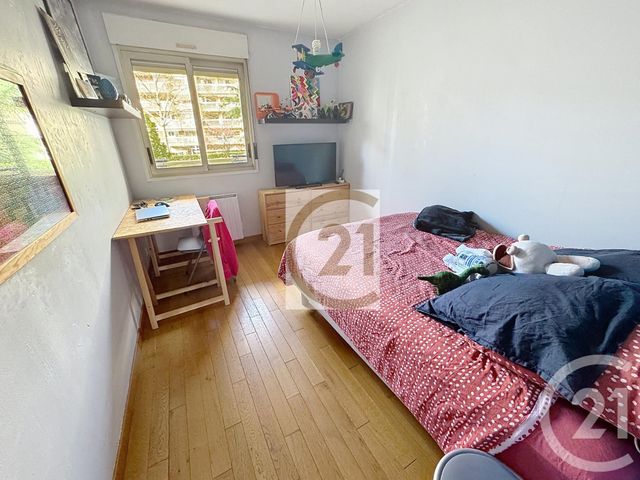 Appartement F4 à vendre - 4 pièces - 83.61 m2 - LYON - 69007 - RHONE-ALPES - Century 21 Le 7 De Coeur