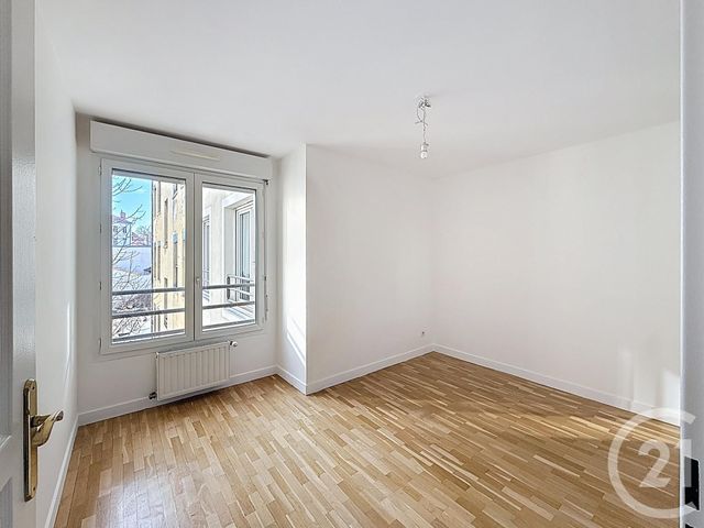 Appartement F3 bis à vendre - 3 pièces - 85.22 m2 - LYON - 69007 - RHONE-ALPES - Century 21 Le 7 De Coeur