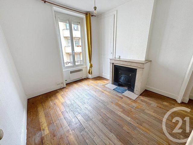 Appartement à vendre - 2 pièces - 42.1 m2 - LYON - 69003 - RHONE-ALPES - Century 21 Le 7 De Coeur