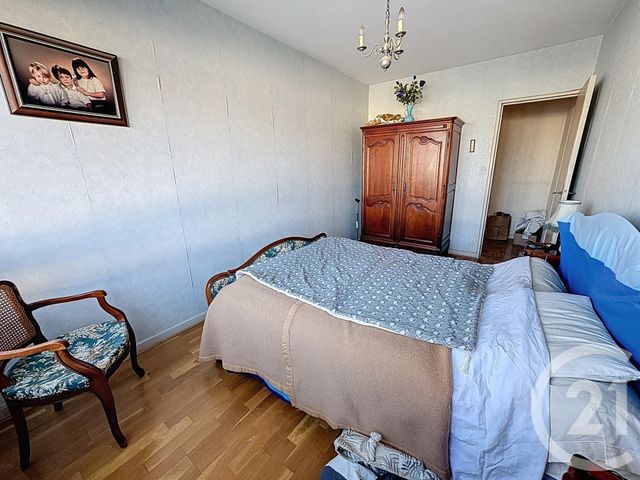 Appartement F5 à vendre - 5 pièces - 102.42 m2 - LYON - 69007 - RHONE-ALPES - Century 21 Le 7 De Coeur