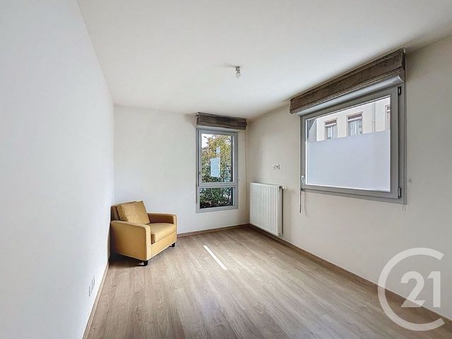 Appartement F2 à vendre - 2 pièces - 45.38 m2 - LYON - 69007 - RHONE-ALPES - Century 21 Le 7 De Coeur