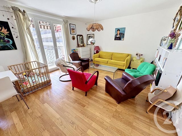 Appartement T3 à vendre - 4 pièces - 73.31 m2 - VILLEURBANNE - 69 - RHONE-ALPES - Century 21 Le 7 De Coeur