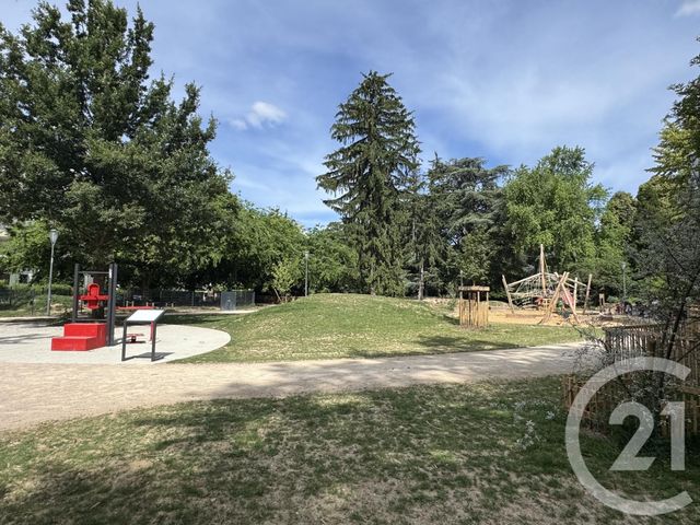 Appartement F2 à vendre - 2 pièces - 50.79 m2 - LYON - 69009 - RHONE-ALPES - Century 21 Le 7 De Coeur