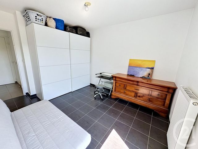 Appartement F3 à vendre - 3 pièces - 68.0 m2 - LYON - 69007 - RHONE-ALPES - Century 21 Le 7 De Coeur