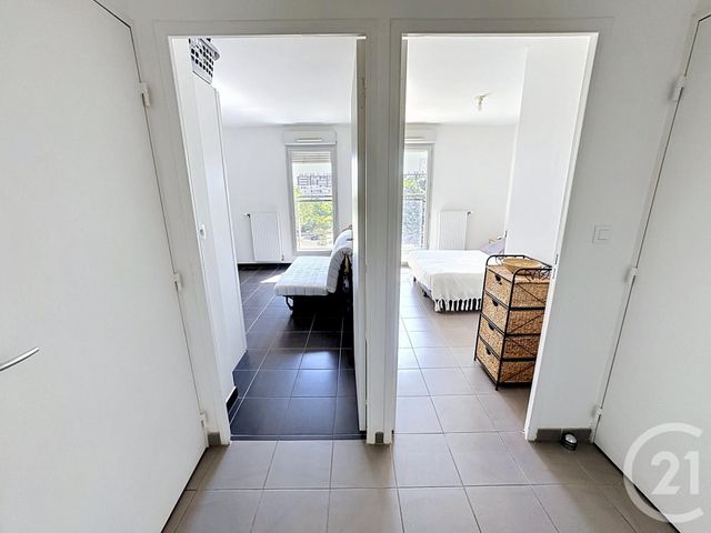 Appartement F3 à vendre - 3 pièces - 68.0 m2 - LYON - 69007 - RHONE-ALPES - Century 21 Le 7 De Coeur