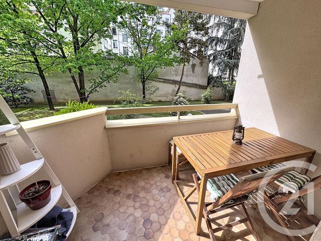 Appartement F5 à vendre - 5 pièces - 112.0 m2 - LYON - 69007 - RHONE-ALPES - Century 21 Le 7 De Coeur