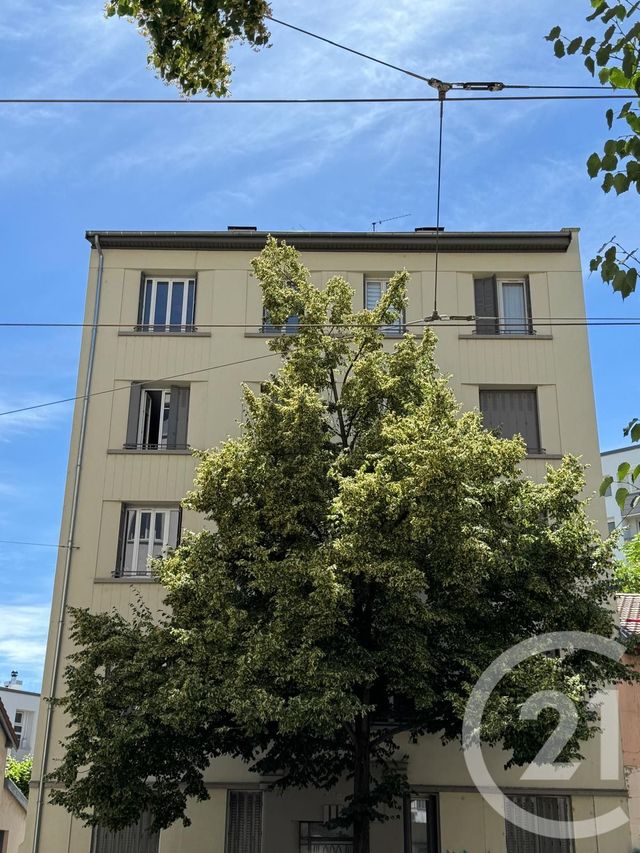 Appartement F2 à vendre - 2 pièces - 47.01 m2 - LYON - 69008 - RHONE-ALPES - Century 21 Le 7 De Coeur
