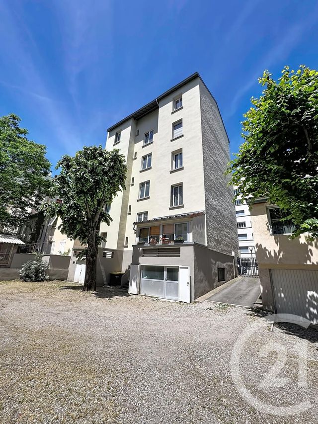Appartement F2 à vendre - 2 pièces - 47.01 m2 - LYON - 69008 - RHONE-ALPES - Century 21 Le 7 De Coeur