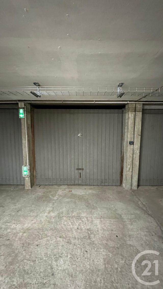 parking à vendre - 12.5 m2 - LYON - 69007 - RHONE-ALPES - Century 21 Le 7 De Coeur