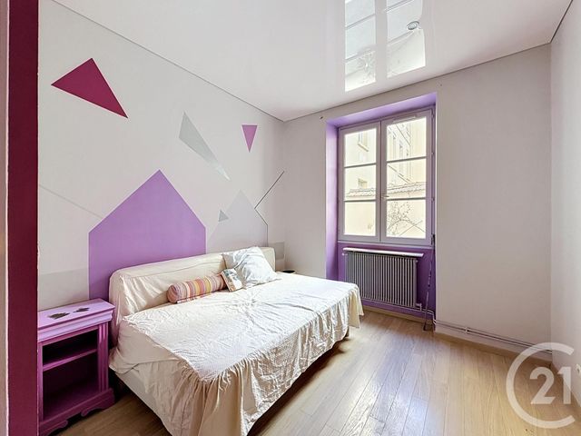 Appartement F3 à vendre - 3 pièces - 74.23 m2 - LYON - 69007 - RHONE-ALPES - Century 21 Le 7 De Coeur