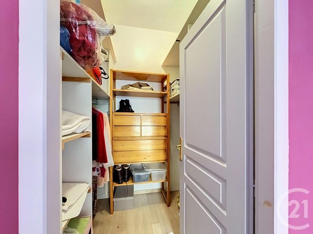 Appartement F3 à vendre - 3 pièces - 74.23 m2 - LYON - 69007 - RHONE-ALPES - Century 21 Le 7 De Coeur