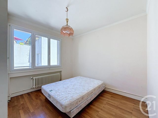 Appartement F3 à vendre - 3 pièces - 58.03 m2 - LYON - 69007 - RHONE-ALPES - Century 21 Le 7 De Coeur