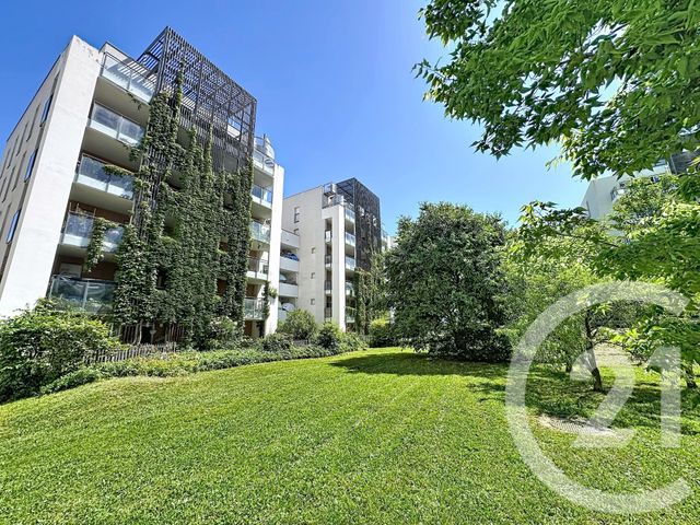 Appartement F4 à vendre - 4 pièces - 76.0 m2 - LYON - 69007 - RHONE-ALPES - Century 21 Le 7 De Coeur