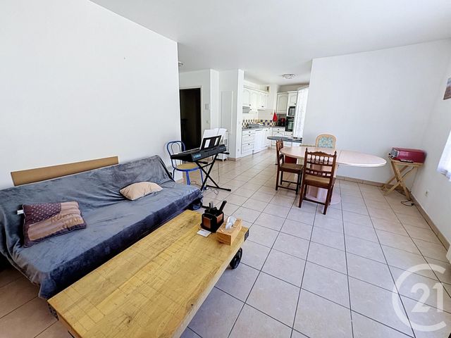Appartement F3 à vendre - 3 pièces - 60.77 m2 - VILLEURBANNE - 69 - RHONE-ALPES - Century 21 Le 7 De Coeur