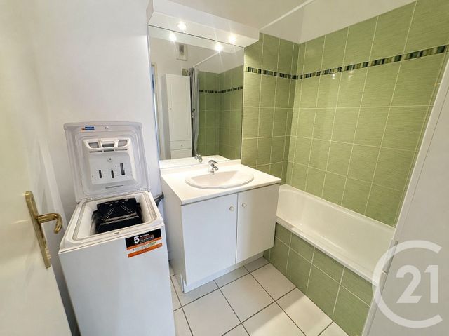 Appartement F3 à vendre - 3 pièces - 60.77 m2 - VILLEURBANNE - 69 - RHONE-ALPES - Century 21 Le 7 De Coeur