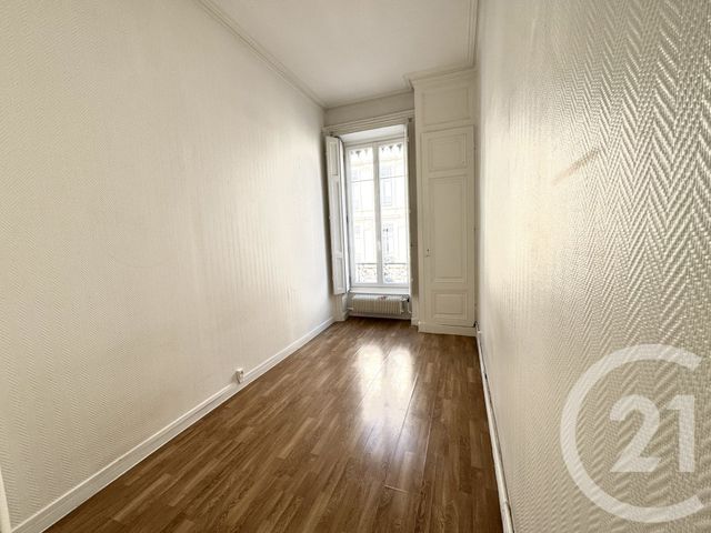Appartement F3 à vendre - 3 pièces - 43.27 m2 - LYON - 69001 - RHONE-ALPES - Century 21 Le 7 De Coeur