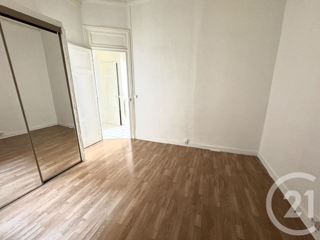 Appartement F3 à vendre - 3 pièces - 43.27 m2 - LYON - 69001 - RHONE-ALPES - Century 21 Le 7 De Coeur