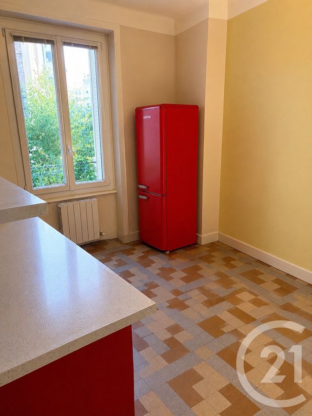 Appartement F2 à vendre - 2 pièces - 50.5 m2 - LYON - 69007 - RHONE-ALPES - Century 21 Le 7 De Coeur