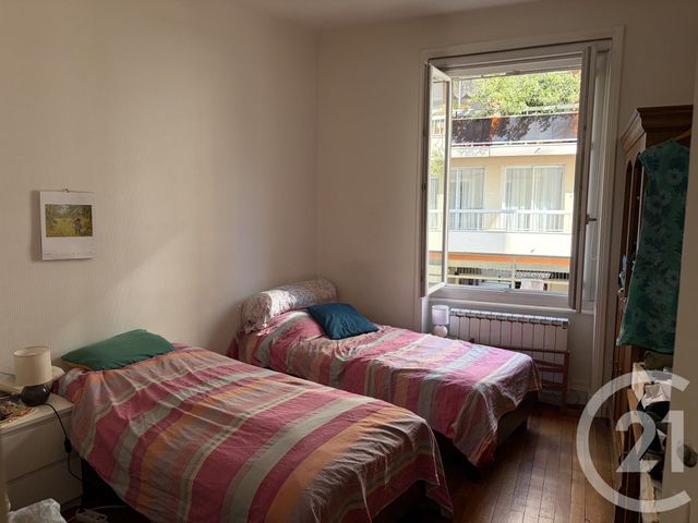 Appartement F2 à vendre - 2 pièces - 50.5 m2 - LYON - 69007 - RHONE-ALPES - Century 21 Le 7 De Coeur