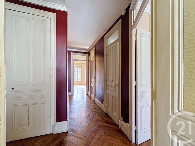 Appartement F2 bis à vendre - 2 pièces - 72.14 m2 - LYON - 69007 - RHONE-ALPES - Century 21 Le 7 De Coeur