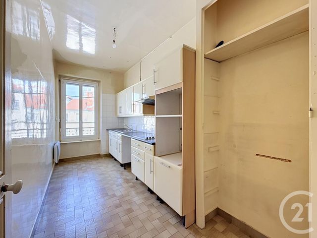 Appartement F2 bis à vendre - 2 pièces - 72.14 m2 - LYON - 69007 - RHONE-ALPES - Century 21 Le 7 De Coeur